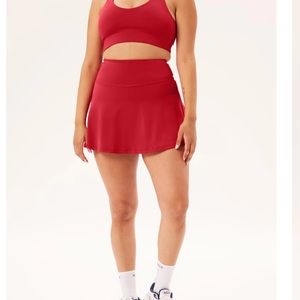 FLOAT ultralight skort in Flame (M)